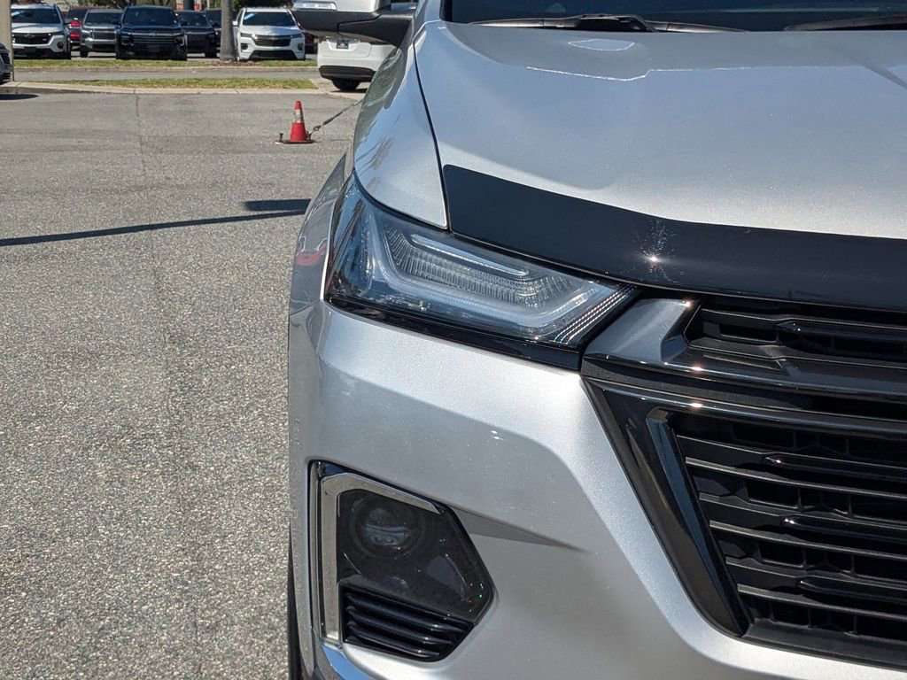 Certified 2022 Chevrolet Traverse LT w/ Midnight/Sport Edition FWD image 9