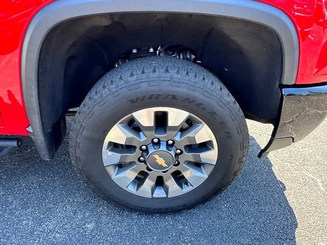 Used 2024 Chevrolet Silverado 2500 Custom w/ Custom Convenience Package AWD/4WD image 12