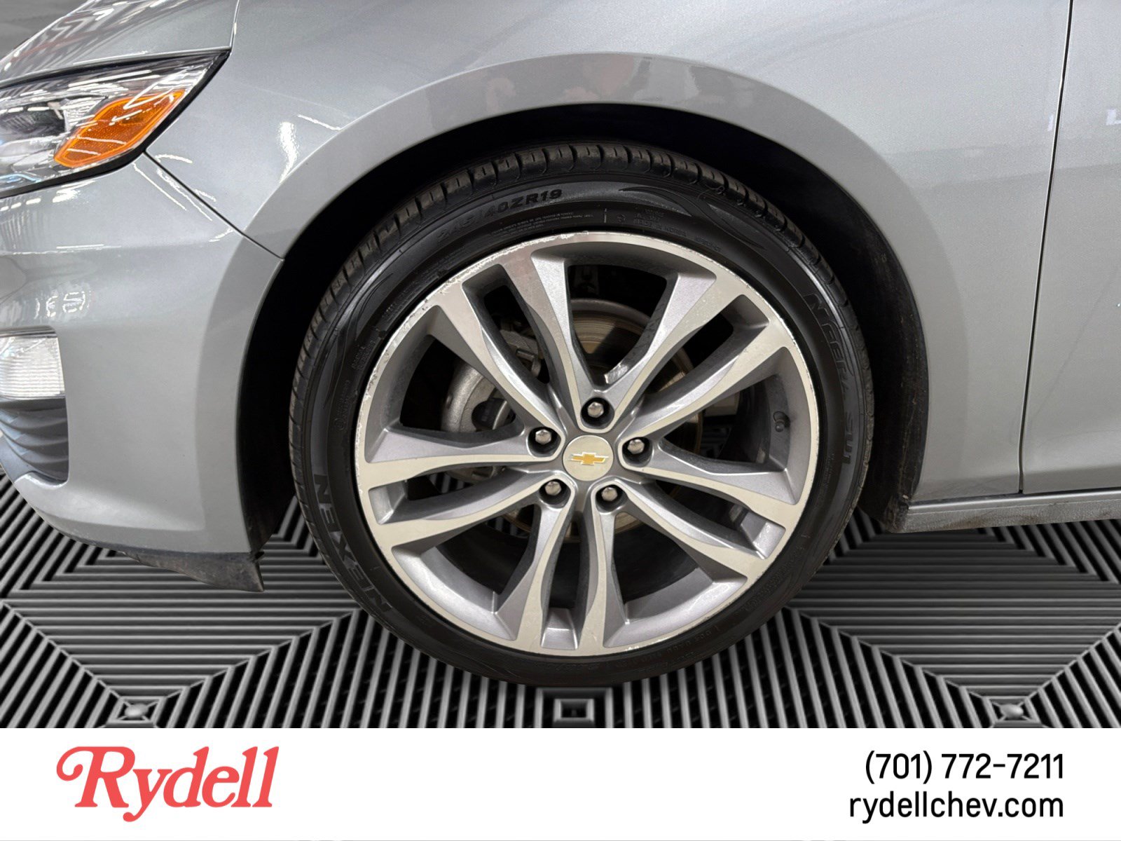 Used 2024 Chevrolet Malibu LT FWD image 9