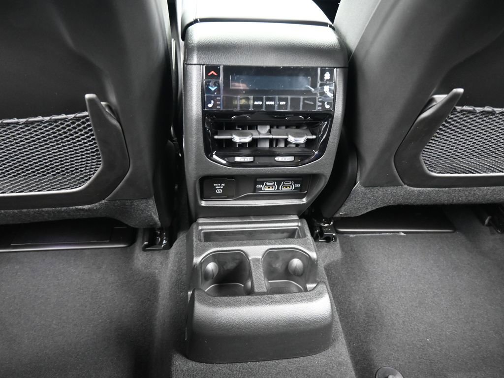 Used 2024 Jeep Grand Cherokee L Overland w/ Advanced Protech Group III image 44