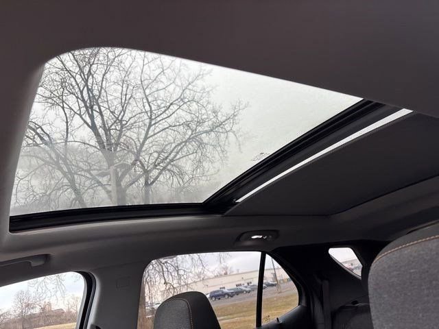 Used 2022 Chevrolet Equinox LT image 30