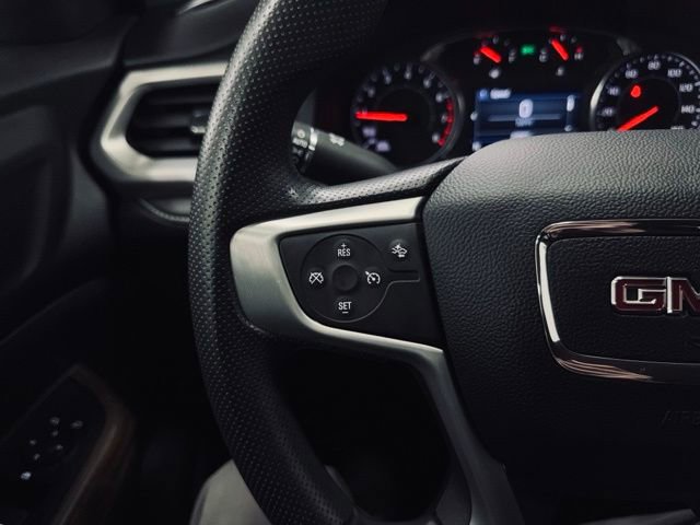 Used 2023 GMC Acadia SLE w/ Driver Convenience Package image 28