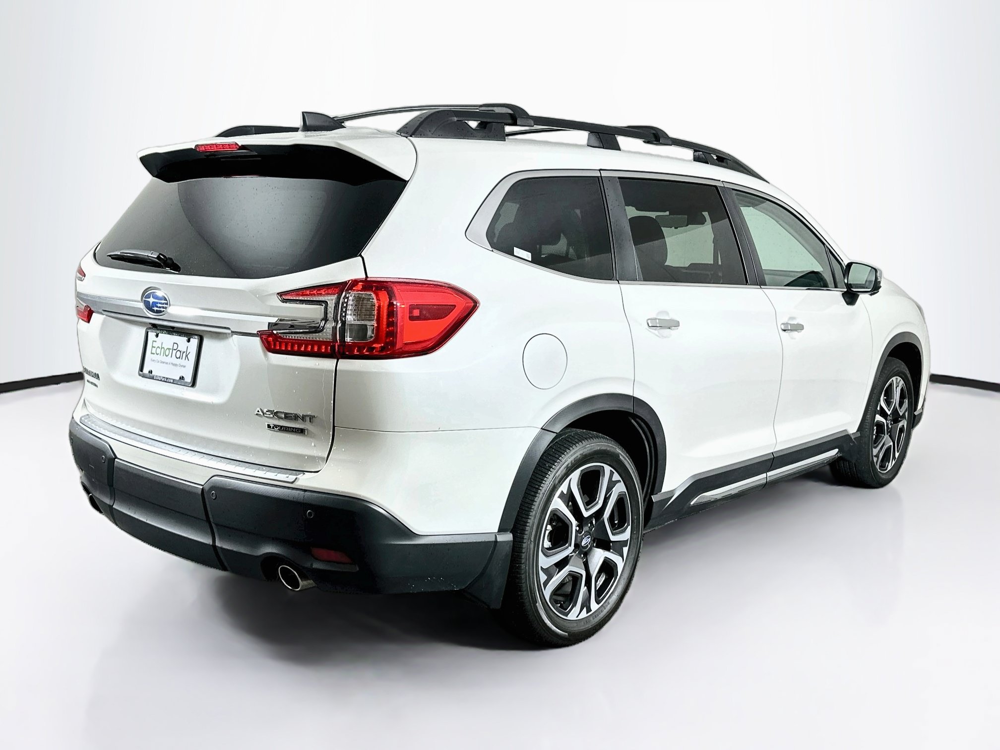 Used 2023 Subaru Ascent Touring AWD/4WD image 9