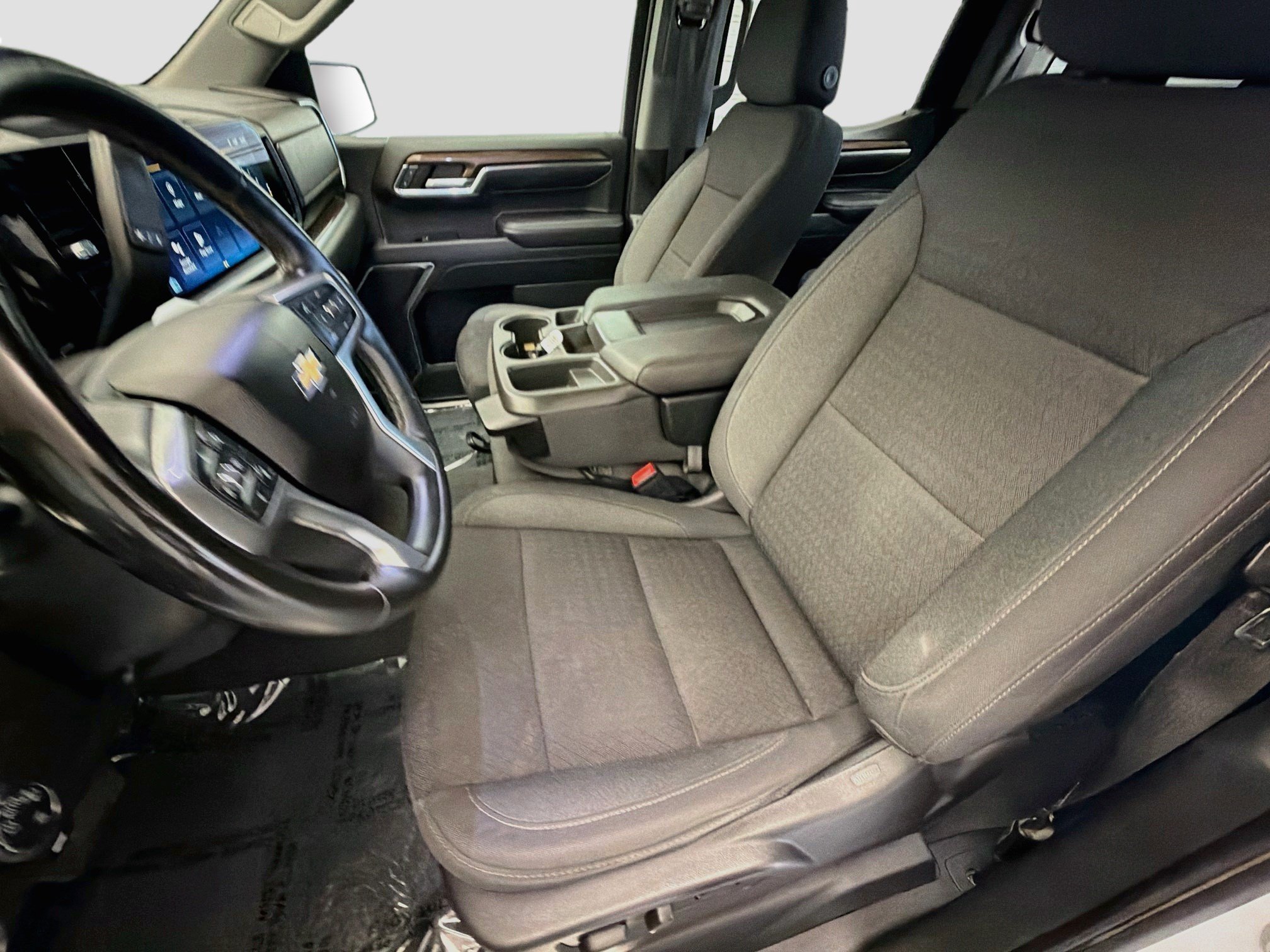 Used 2023 Chevrolet Silverado 1500 LT w/ Protection Package AWD/4WD image 10