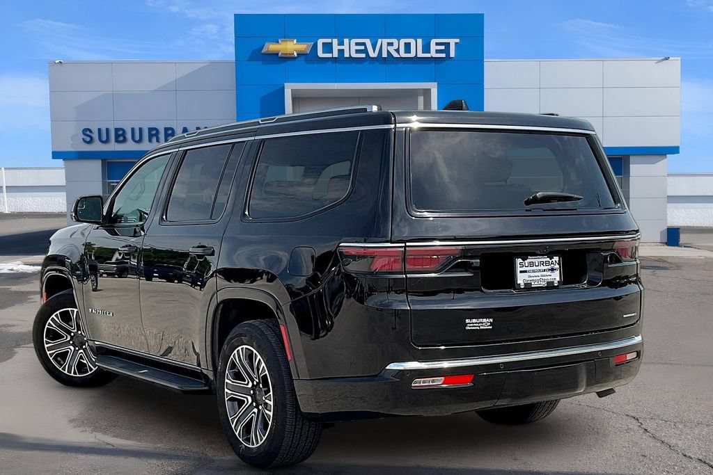 Used 2024 Jeep Wagoneer Series II w/ Flexible Seating Group AWD/4WD image 3