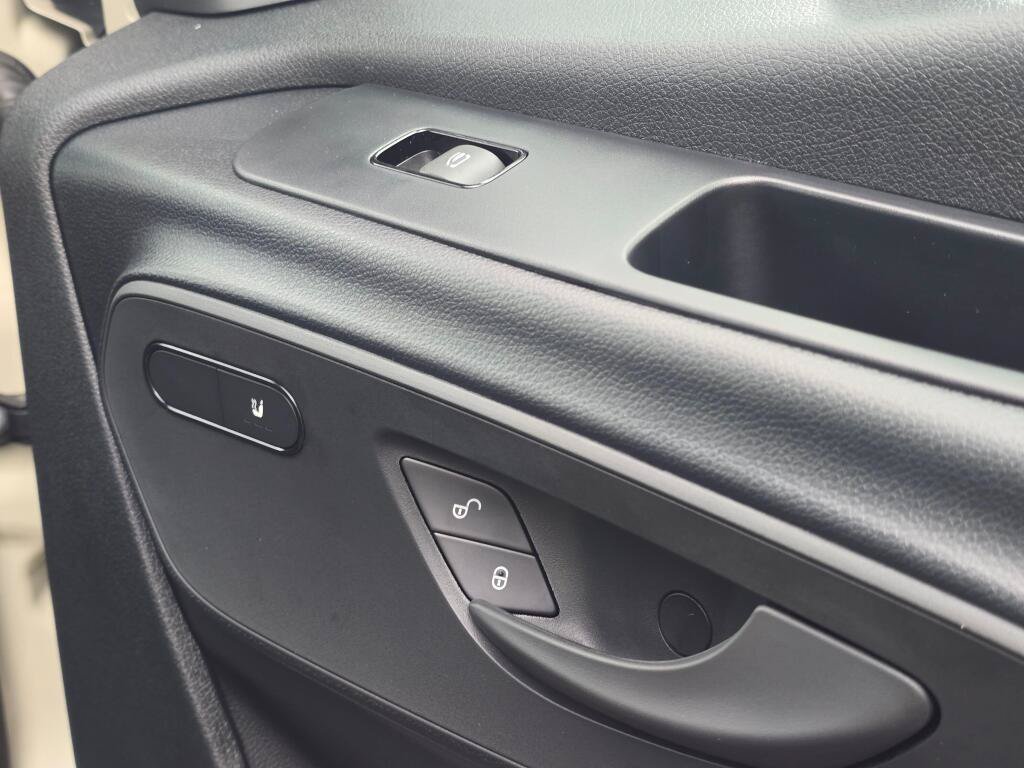 New 2026 Mercedes-Benz Sprinter 2500 image 25