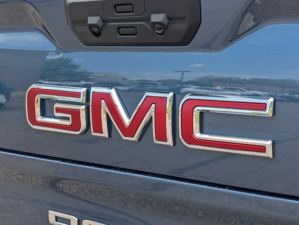 New 2026 GMC Sierra 1500 Denali w/ Denali Reserve Package AWD/4WD image 17
