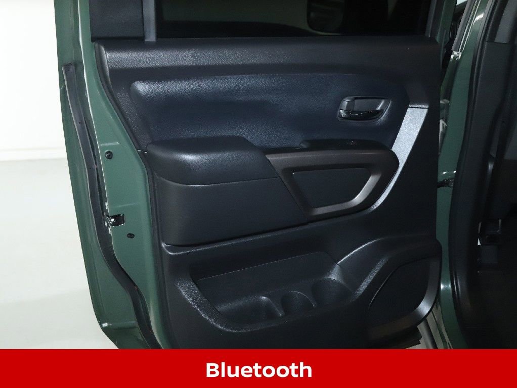Certified 2024 Nissan Titan SV w/ SV Bronze Edition Package image 15