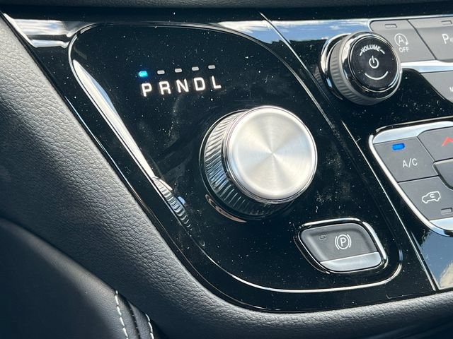 New 2027 Chrysler Pacifica Limited FWD image 28
