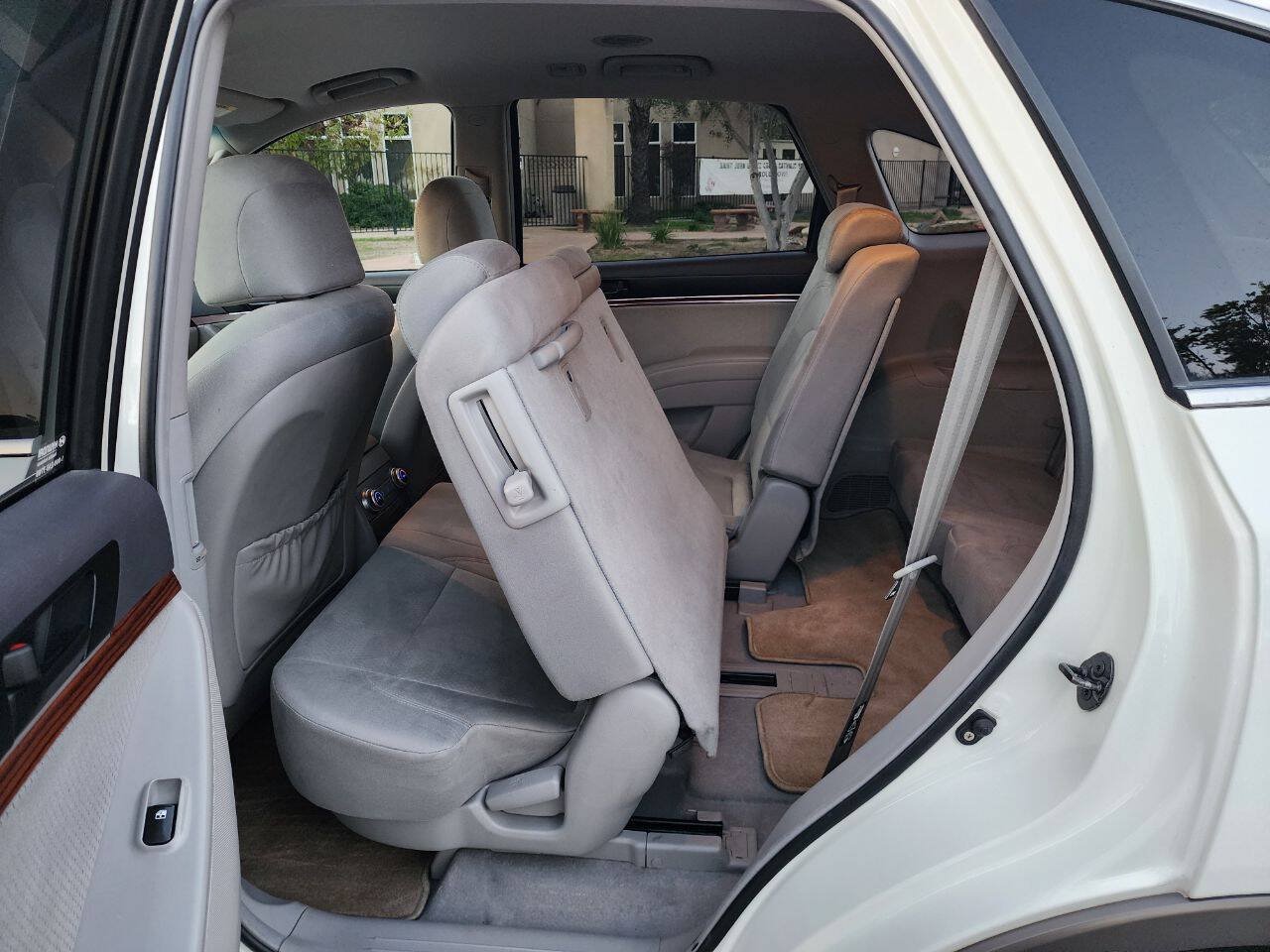 Used 2007 Hyundai Veracruz GLS FWD image 18