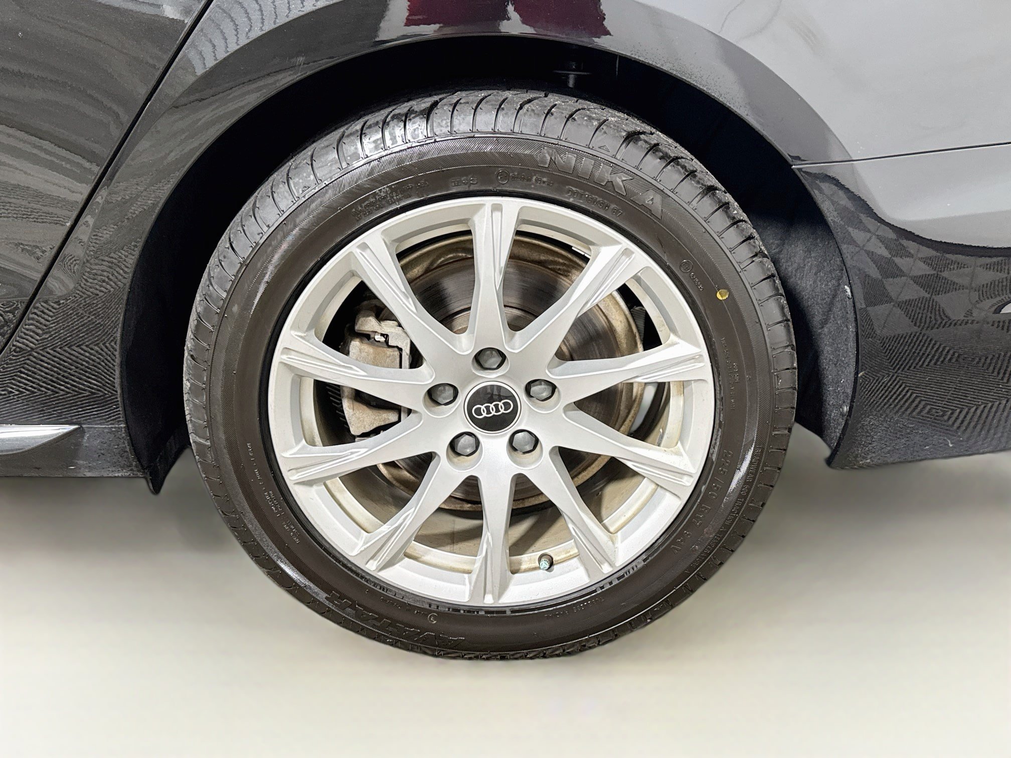 Used 2023 Audi A4 2.0T Premium w/ Convenience Package AWD/4WD image 25