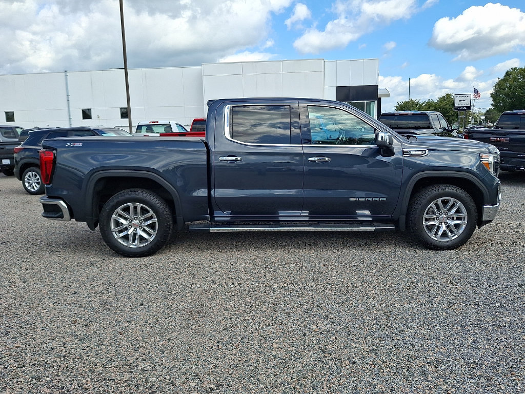 Used 2022 GMC Sierra 1500 SLT w/ SLT Premium Plus Package AWD/4WD image 10