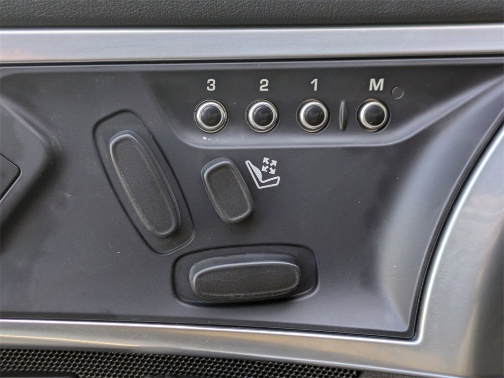 Used 2021 Jaguar F-TYPE Coupe image 20