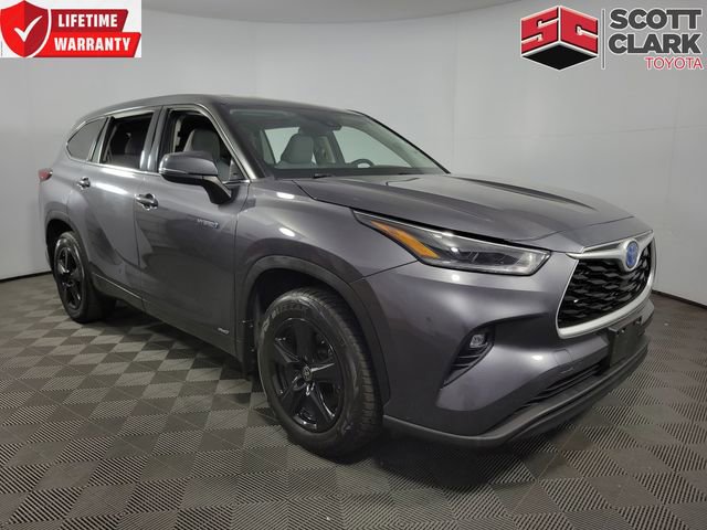 Used 2021 Toyota Highlander LE