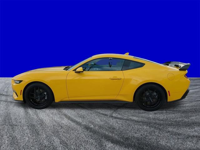 Used 2024 Ford Mustang Premium image 7