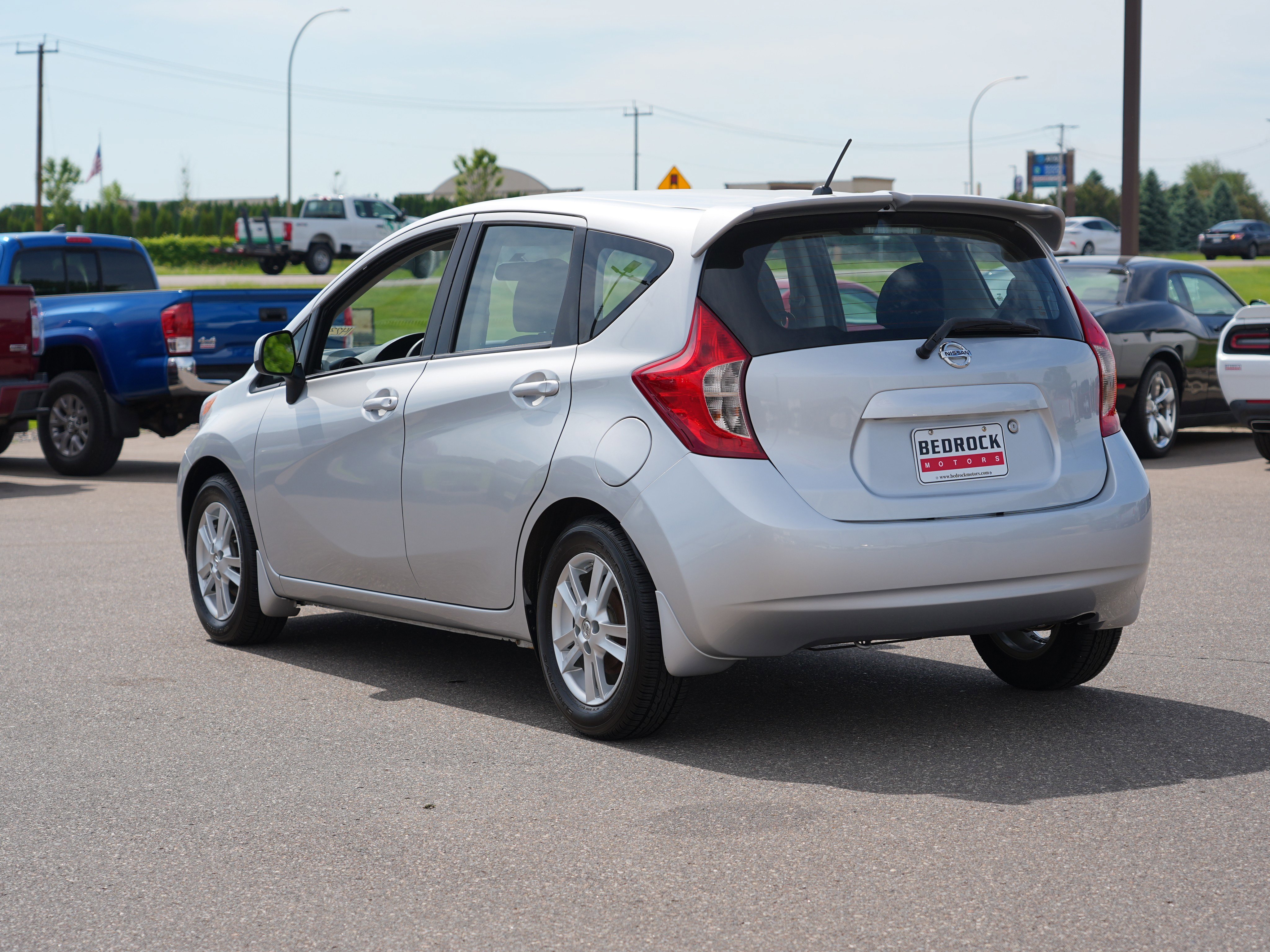 Used 2014 Nissan Versa Note S Plus w/ Sport Value Package FWD image 5