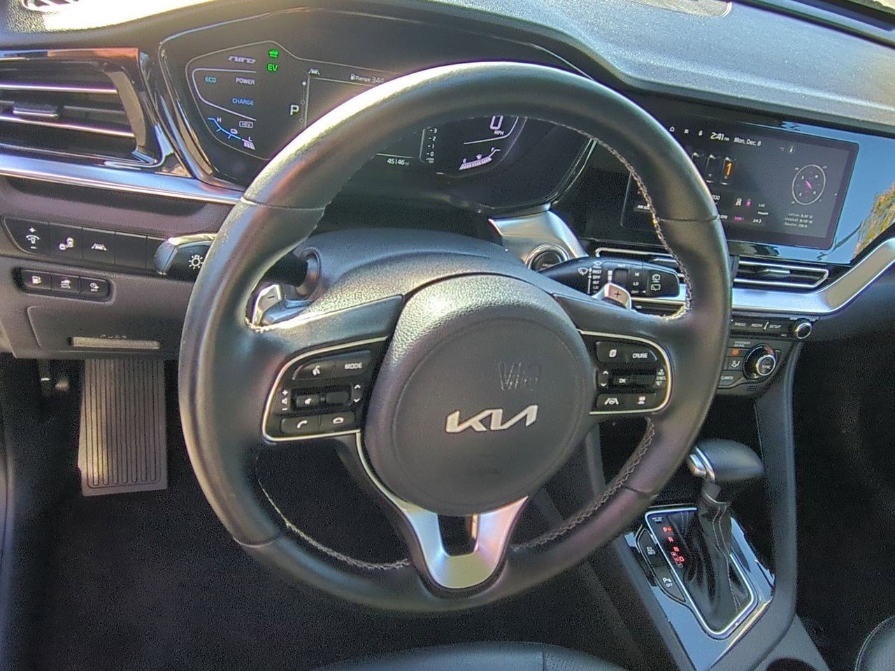 Certified 2022 Kia Niro EX Premium image 11