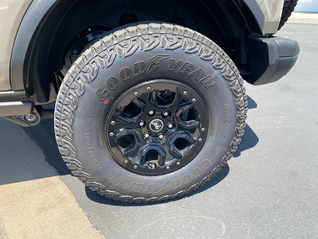 New 2026 Ford Bronco Badlands AWD/4WD image 2