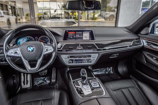 Used 2019 BMW 740i w/ M Sport Package RWD image 24