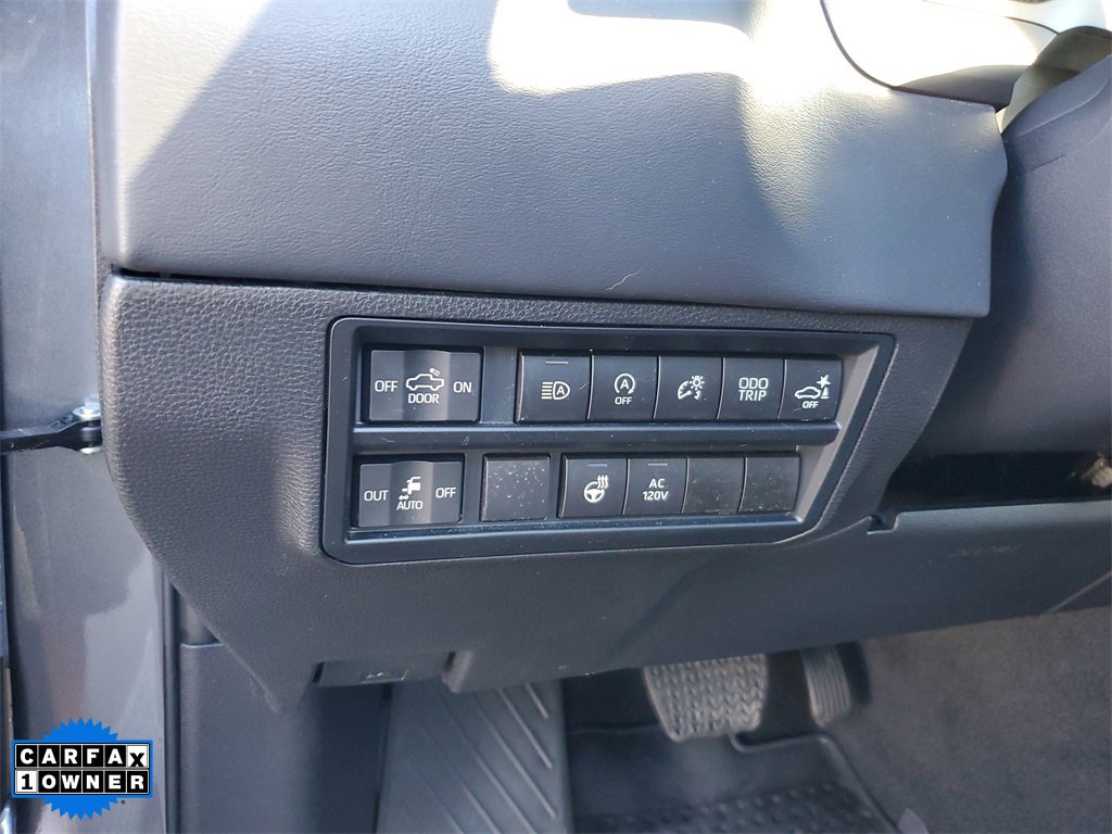 Used 2023 Toyota Tundra Platinum image 22