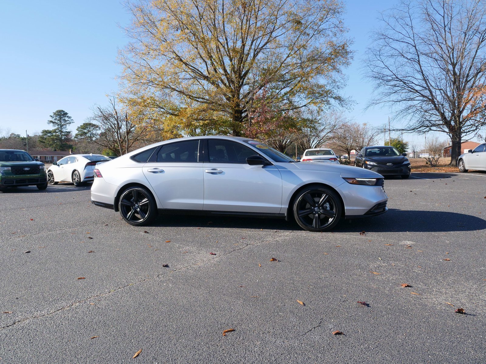 Used 2025 Honda Accord Sport image 3