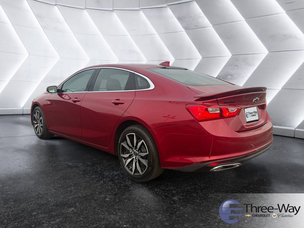 Certified 2025 Chevrolet Malibu RS image 3