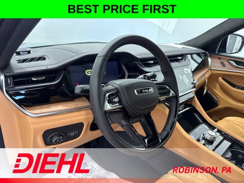 New 2026 Jeep Grand Cherokee L Summit w/ Advanced Protech Group IV AWD/4WD image 25