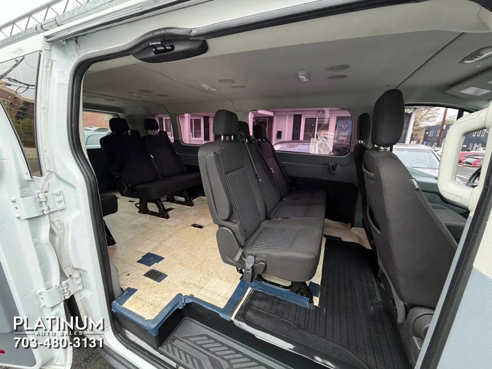 Used 2018 Ford Transit 350 XLT RWD image 15