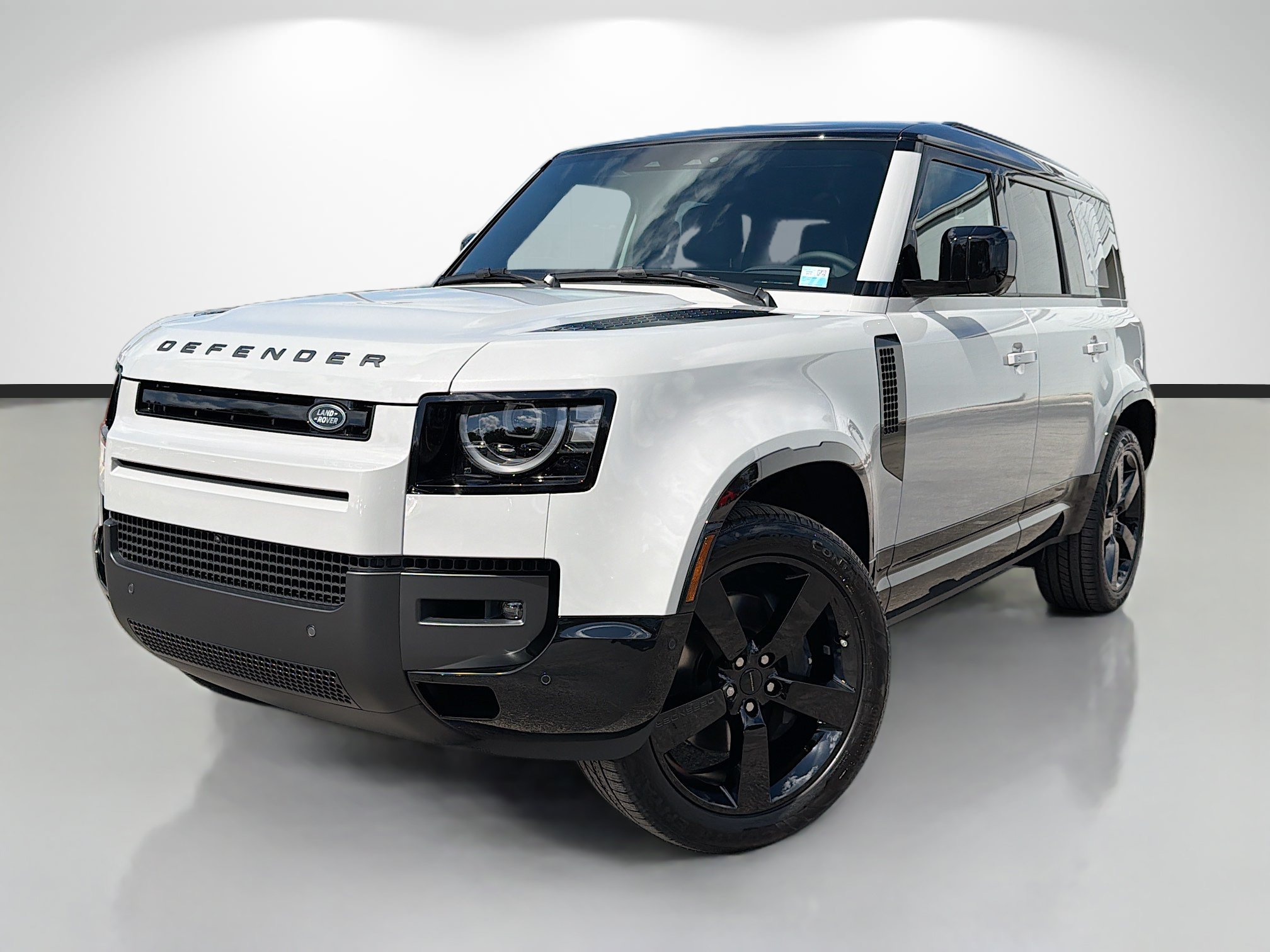 New 2026 Land Rover Defender 110 X-Dynamic SE AWD/4WD image 1