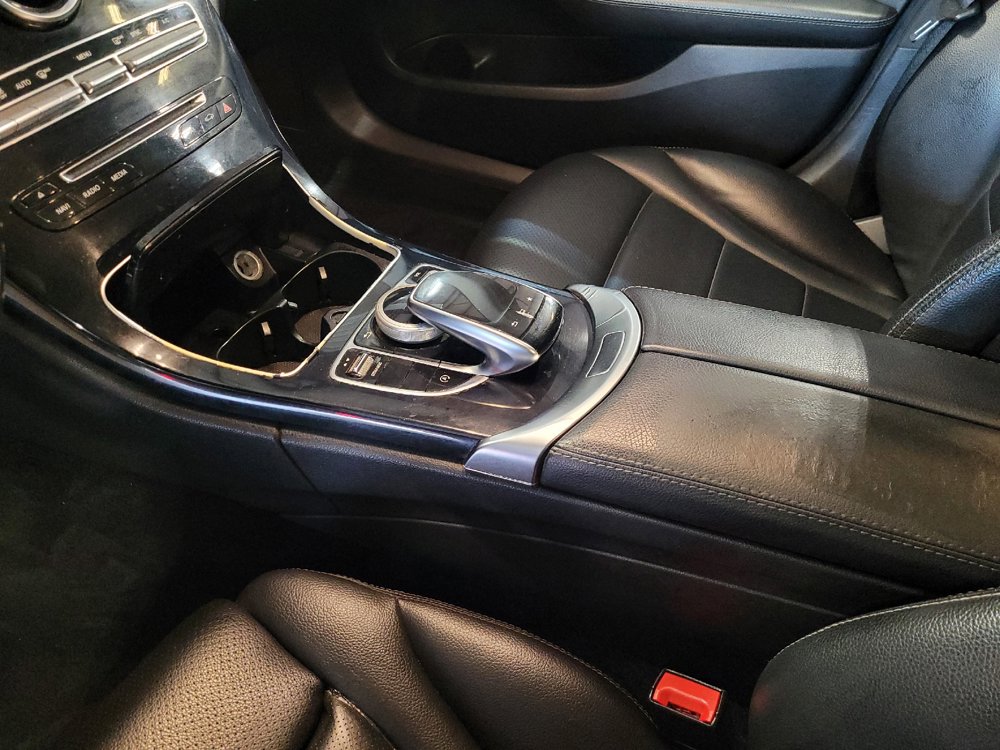 Used 2016 Mercedes-Benz C 300 4MATIC Sedan image 26