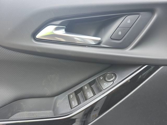 New 2026 Chevrolet Equinox LT w/ Safety and Technology Package image 24