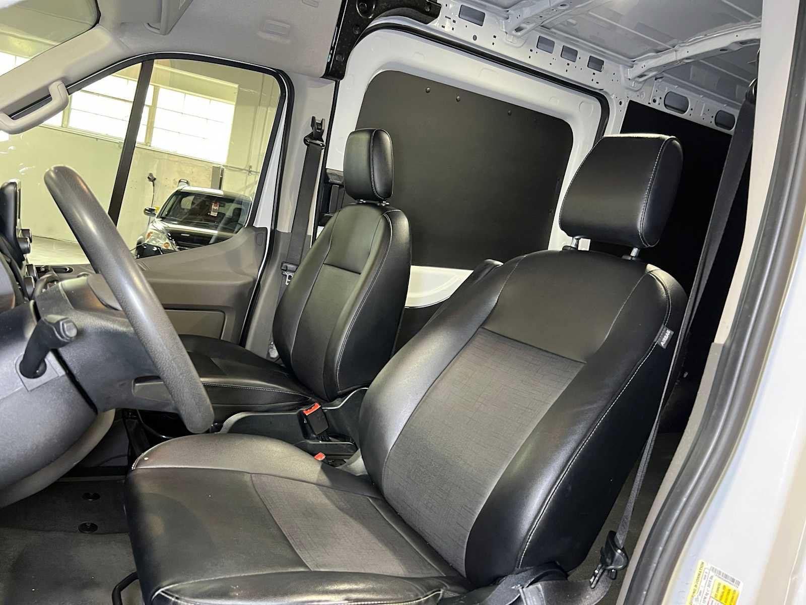 Used 2023 Ford Transit 250 Medium Roof AWD w/ Load Area Protection Package image 21