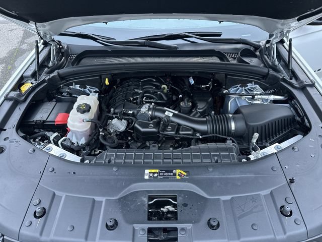 Used 2023 Jeep Grand Cherokee Altitude AWD/4WD image 20