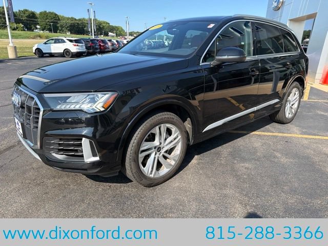 Used 2023 Audi Q7 3.0T Premium w/ Convenience Package AWD/4WD image 3