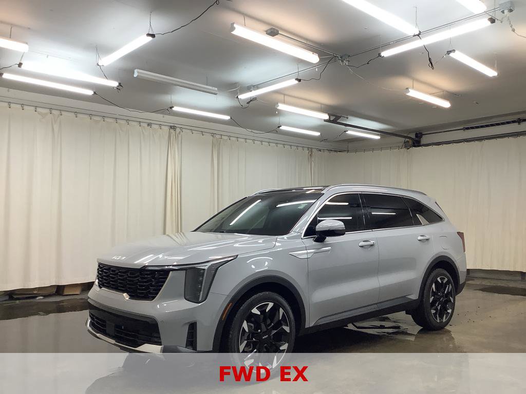 Used 2024 Kia Sorento EX w/ Panoramic Sunroof Package