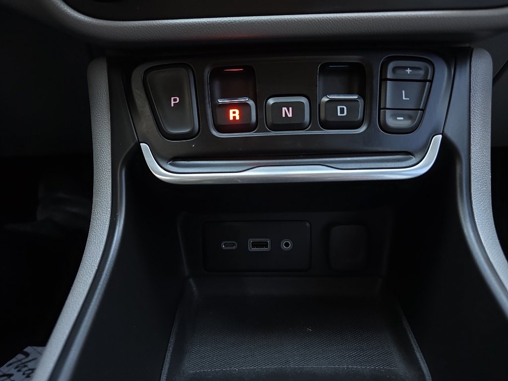 Used 2020 GMC Terrain SLE image 20