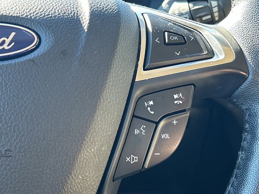 Used 2022 Ford Edge SEL w/ Convenience Package image 14