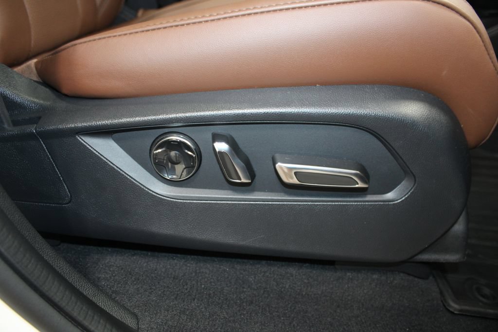Used 2023 Acura MDX w/ Technology Package FWD image 33