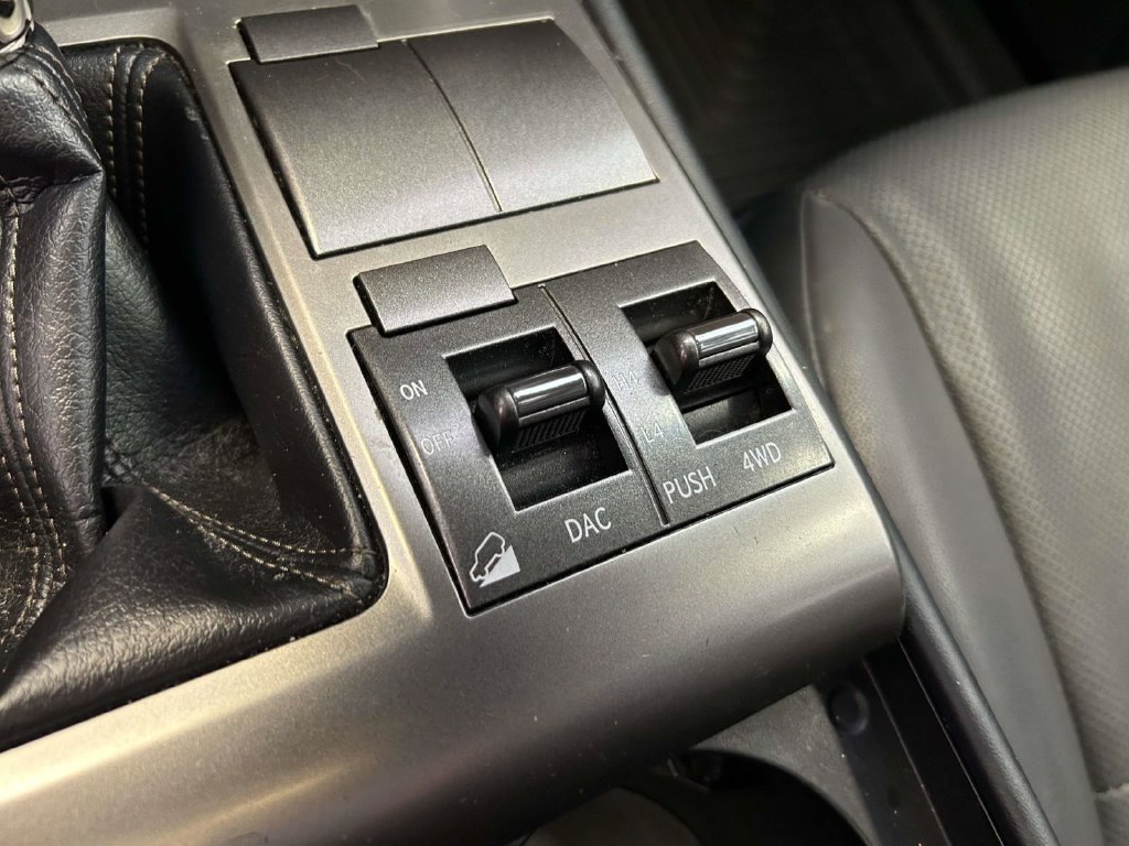 Used 2018 Lexus GX 460 w/ Navigation Package AWD/4WD image 21