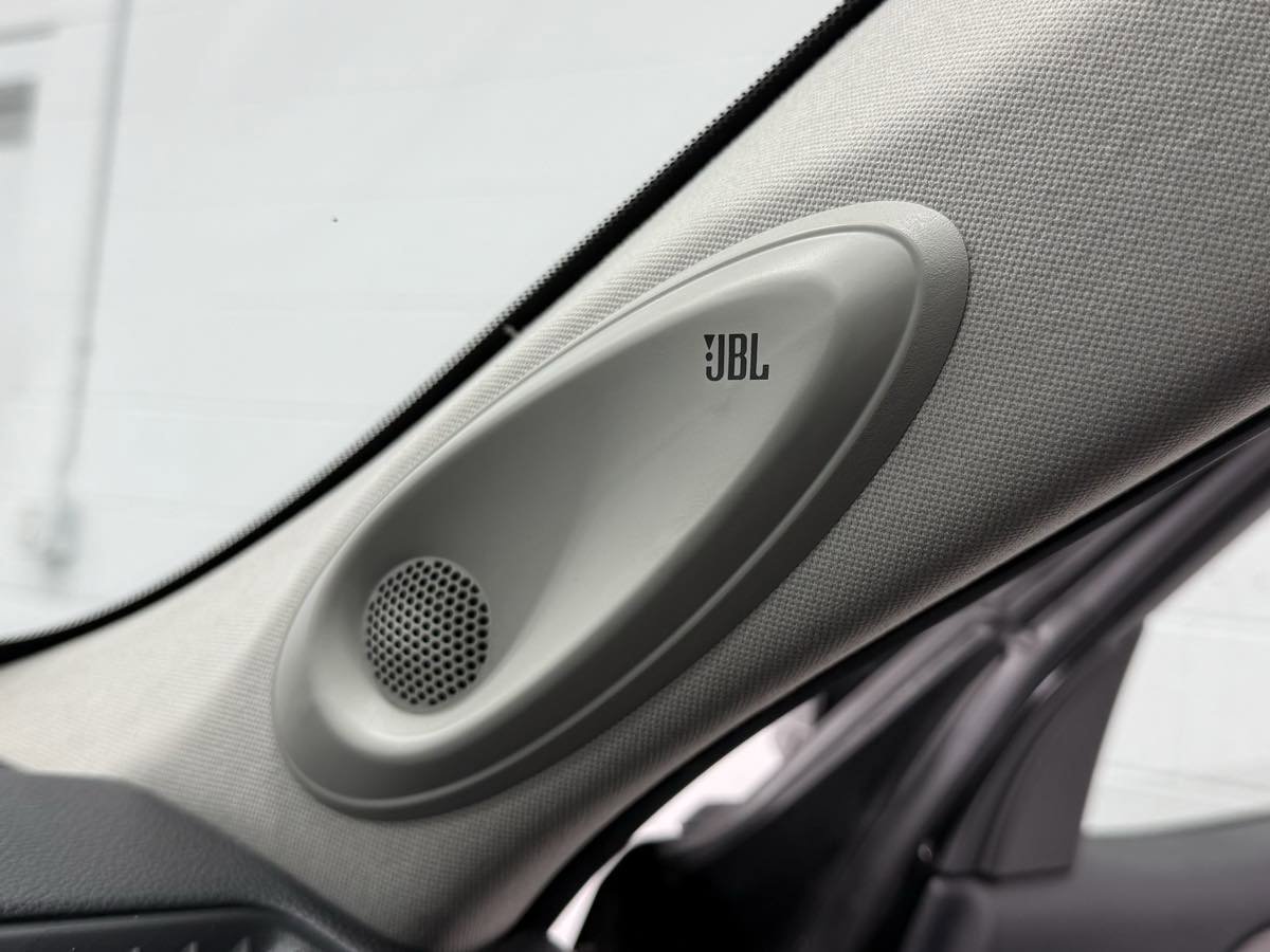 Used 2021 Toyota Highlander Limited image 28