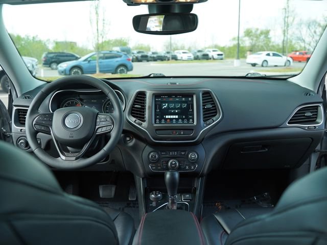 Used 2022 Jeep Cherokee Trailhawk AWD/4WD image 26
