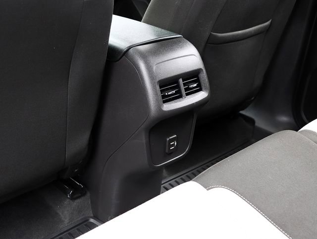 Certified 2024 Chevrolet Equinox LS w/ LS Convenience Package FWD image 13