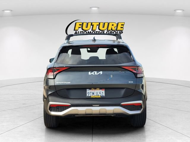 Used 2024 Kia Sportage EX AWD/4WD image 8