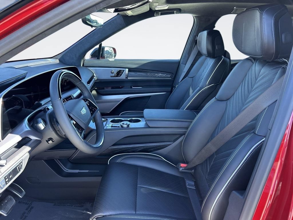 New 2026 Cadillac Vistiq Platinum AWD/4WD image 23