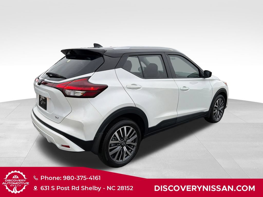 Certified 2024 Nissan Kicks SV FWD image 10