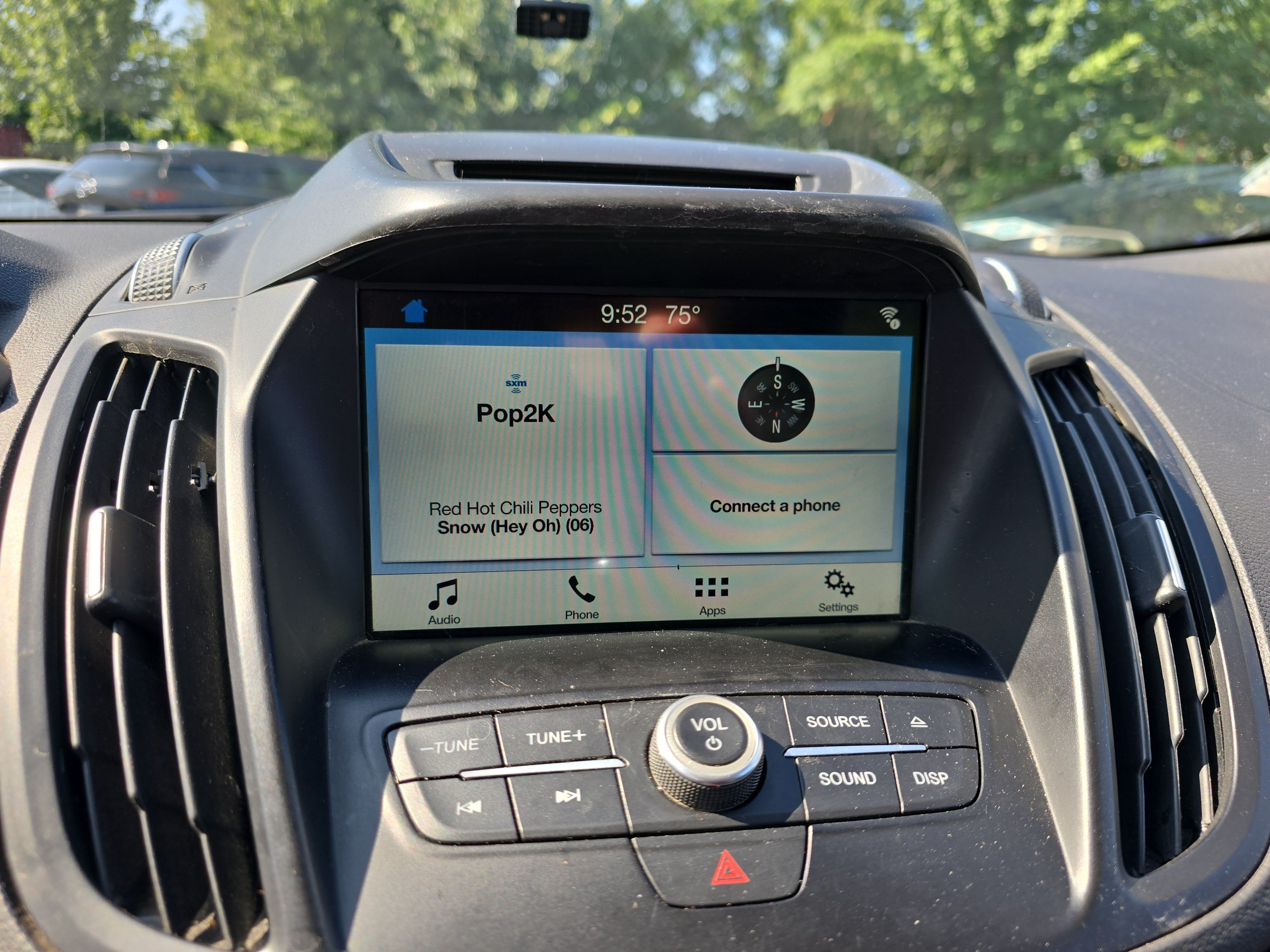 Used 2018 Ford Escape SE w/ SE Sport Appearance Package AWD/4WD image 28