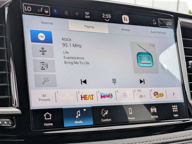 New 2027 Chrysler Pacifica Select FWD image 18