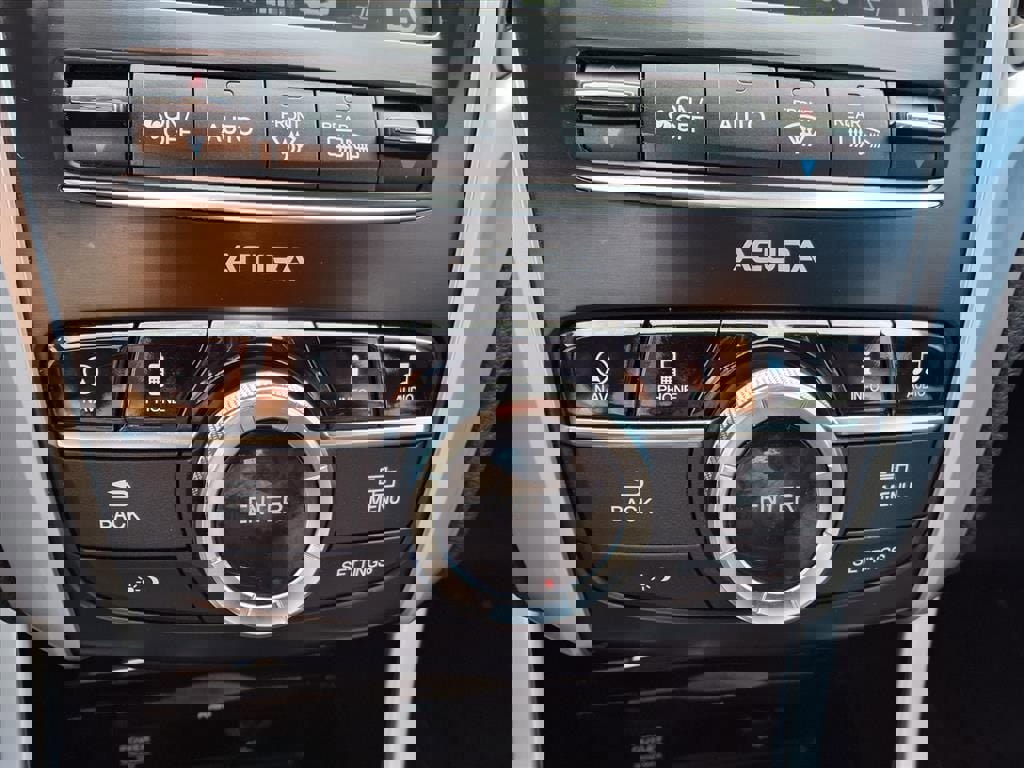 Used 2017 Acura TLX V6 w/ Advance Package image 26