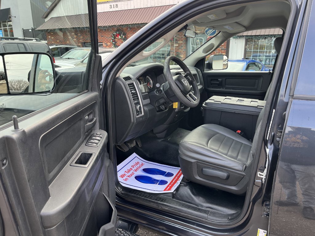 Used 2016 RAM 1500 Tradesman image 9