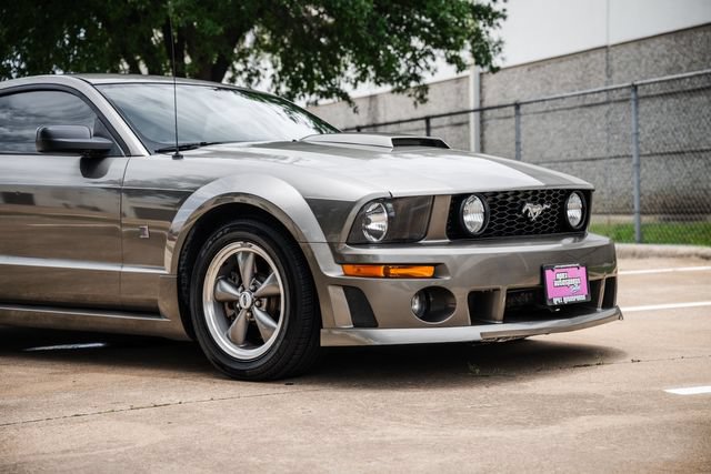 Used 2005 Ford Mustang GT Premium RWD image 55